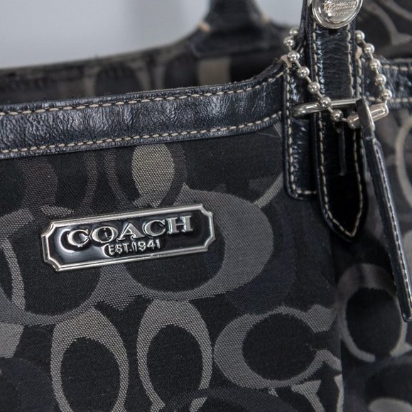 Coach Black/Silver Jacquard Signature Logo Zip Top Handbag Purse F1072 - Picture 2 of 11